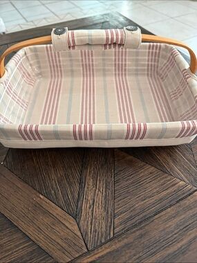Longaberger 2002 Back Porch Basket Red Striped Liner Plastic Protector